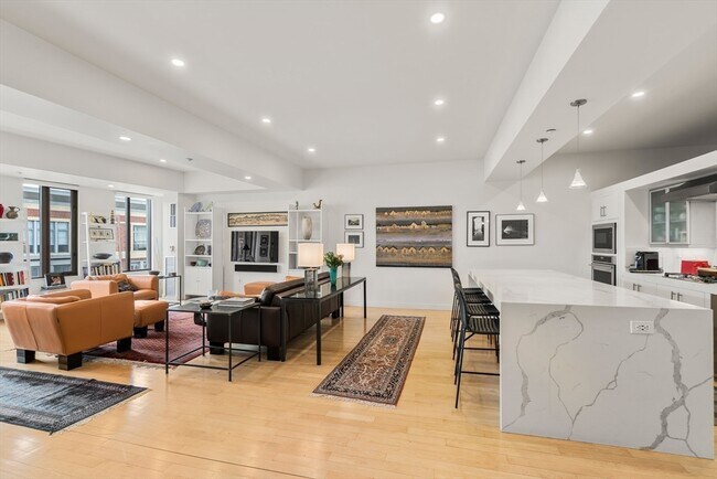 Foto del edificio - 1313 Washington St