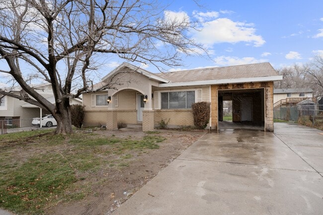 Foto del edificio - 3661 S 6830 W