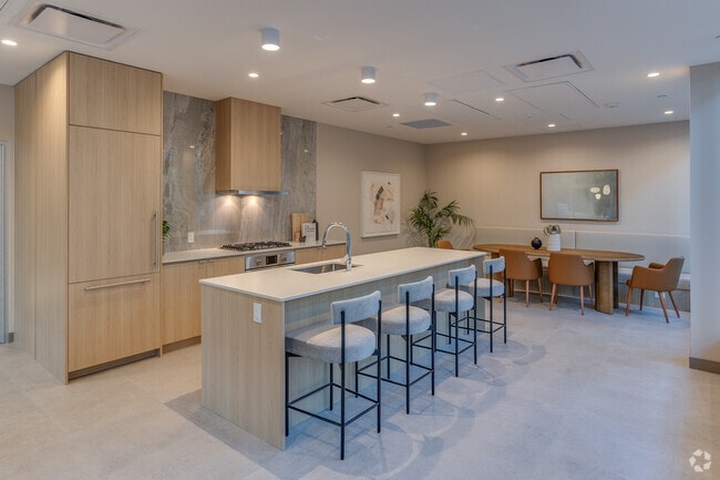 Social Lounge - Jinju - Mid Rise