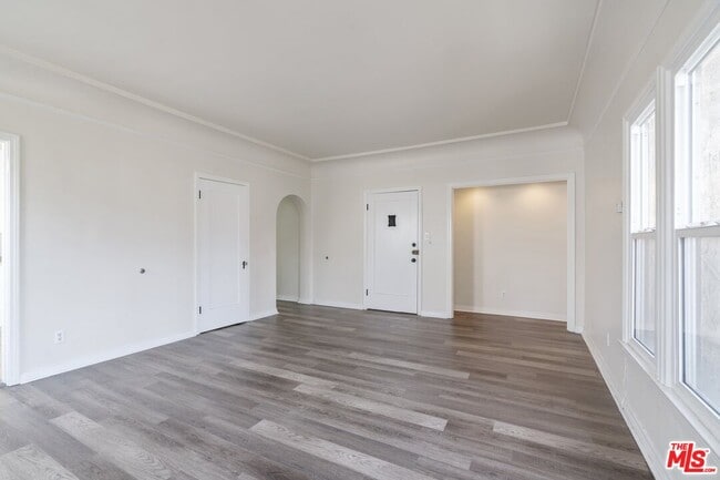 Building Photo - 4234 8th Ave