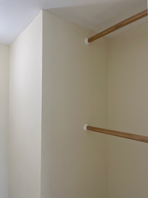 Vestidor principal - 1020 94th St