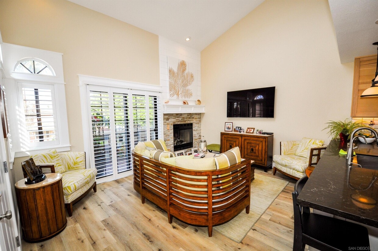 217 Elm Ave, Imperial Beach, CA 91932 Condo for Rent in Imperial