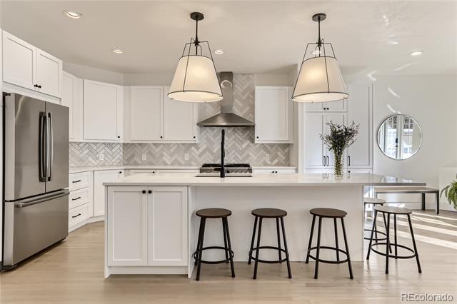 Building Photo - 344 Madison St