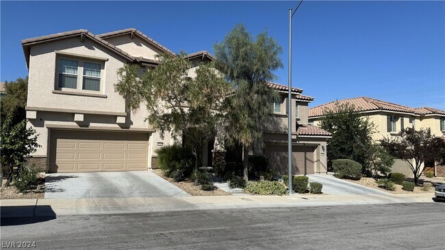 Building Photo - 2613 Romarin Terrace