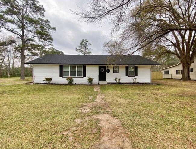 Building Photo - 115 Matthews Ln
