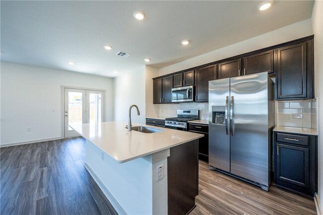 Building Photo - 13708 Lubeck Dr