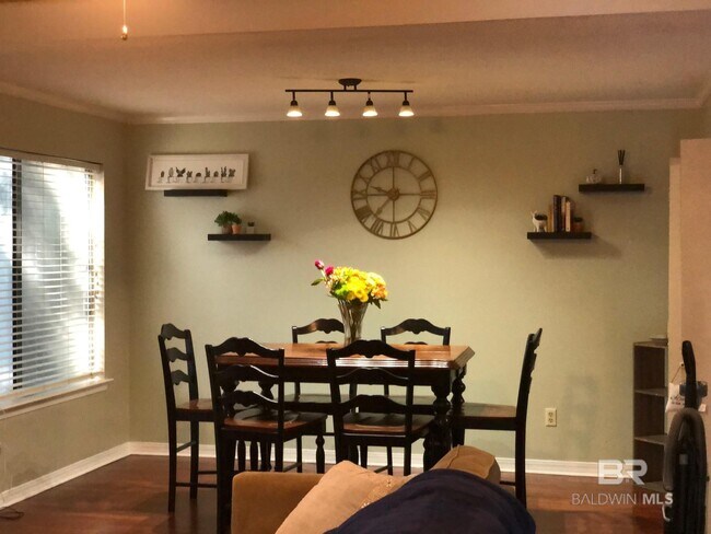 Foto del edificio - 6417 Cedar Bend Ct