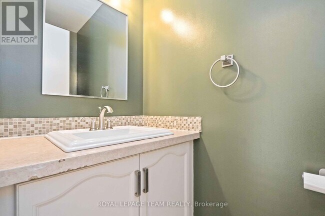 Photo du bâtiment - 1473 Briarfield Crescent