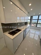 Foto del edificio - 3400 NE 192nd St