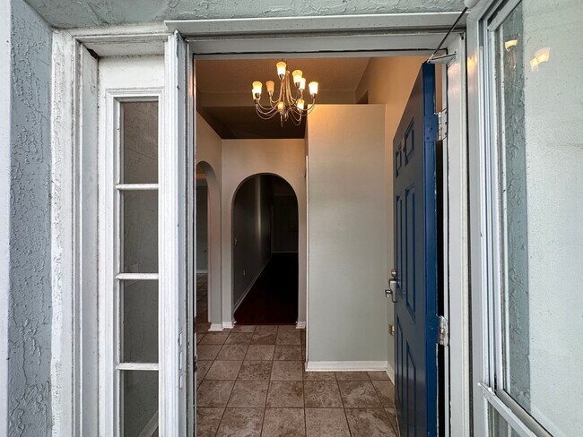 Building Photo - Sutton Lakes House for Rent!