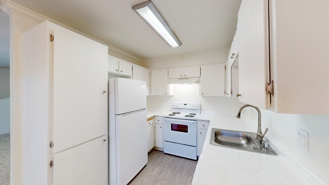 Photo - 390 Alameda del Prado Townhome