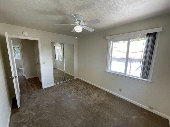 Building Photo - 352 Carpenteria Rd