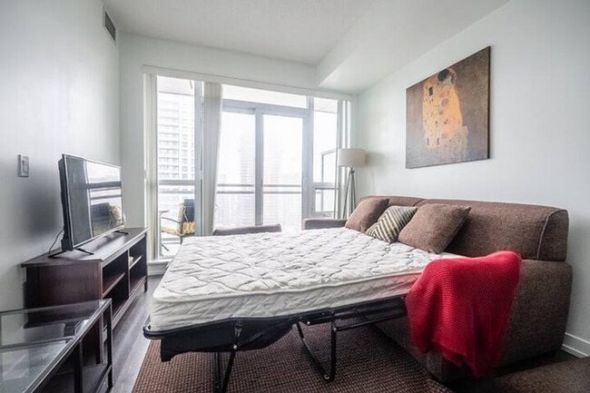 Building Photo - 89 Dunfield Ave