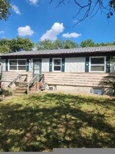 Building Photo - 1724 SE Pennsylvania Ave