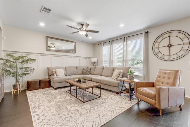 Building Photo - 7916 Springfield Dr