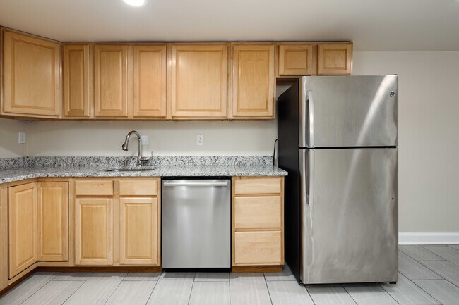 Foto del edificio - 224 Upshur St NW