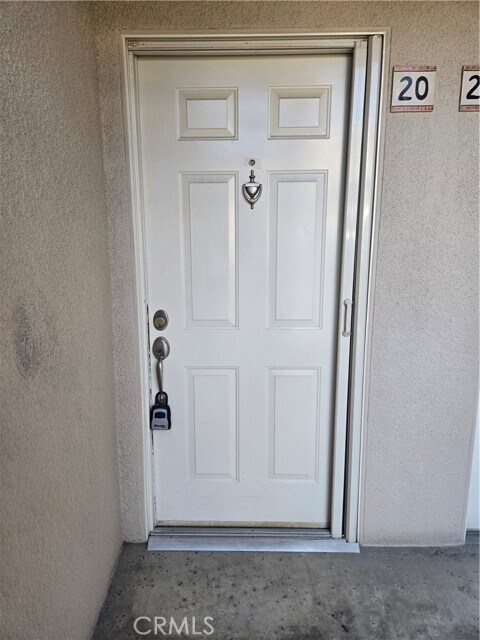Foto del edificio - 35200 Cathedral Canyon Dr