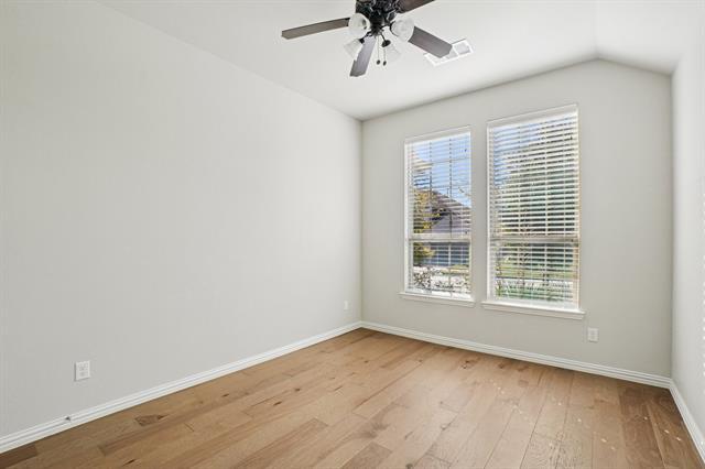 Building Photo - 1708 Daisy Corner Dr