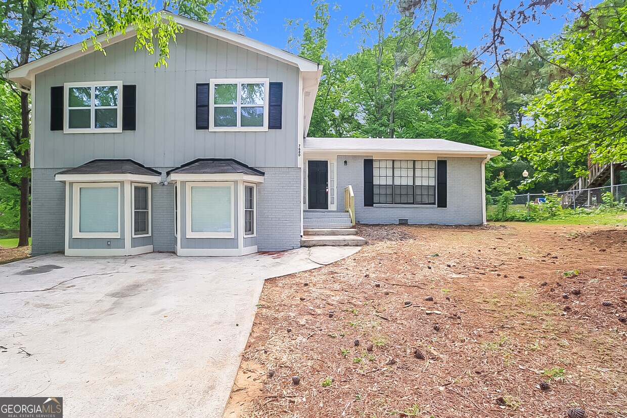 Foto principal - 7680 Glen Devon Rd