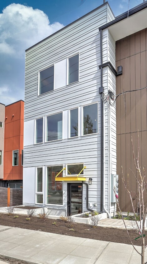 Photo - 7544 43rd Ave S (Seattle, WA)