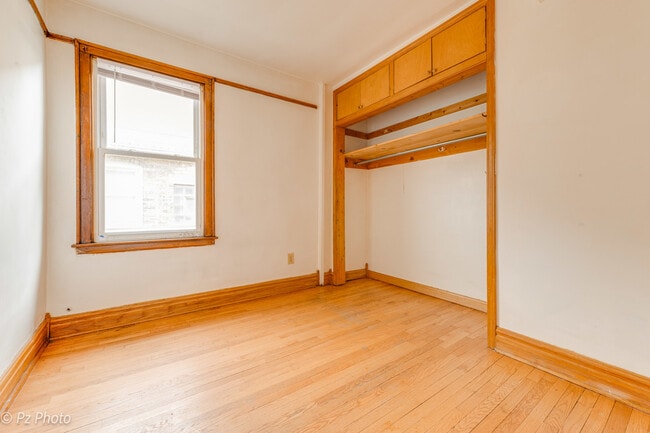 Building Photo - 4759 S Springfield Ave