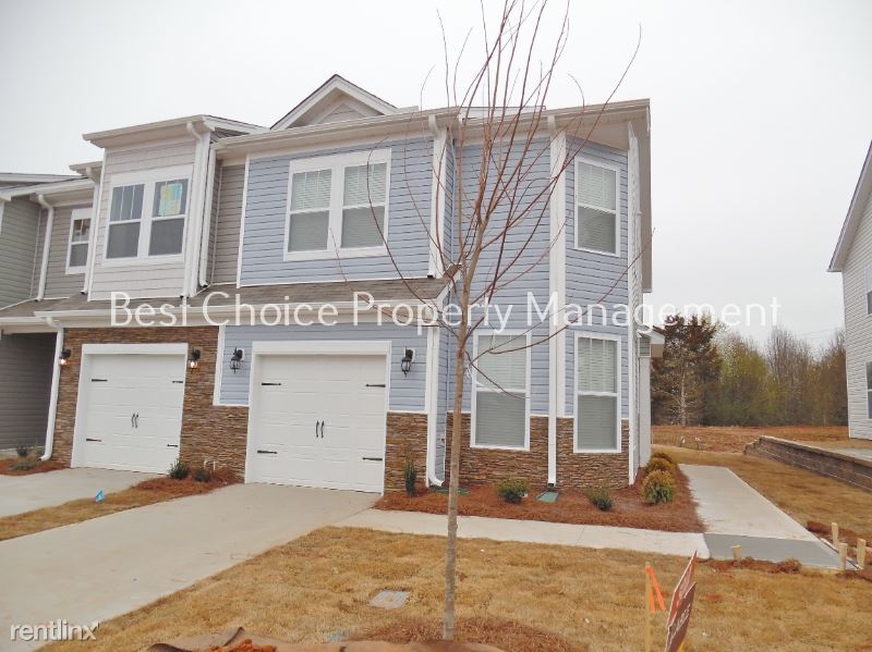 Primary Photo - 3 br, 2.5 bath Townhome - 311 Yellow Fox Rd
