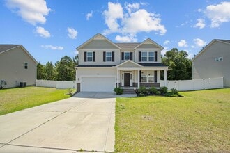 Building Photo - 236 Pittfield Run