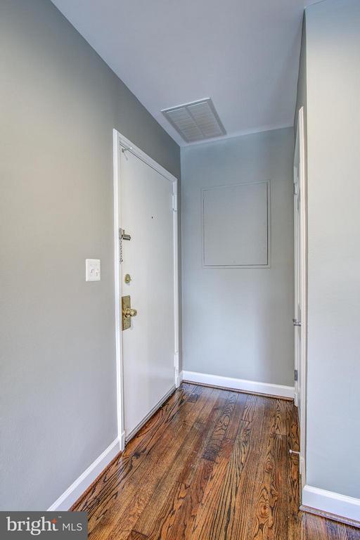 Building Photo - 3545 S Stafford St