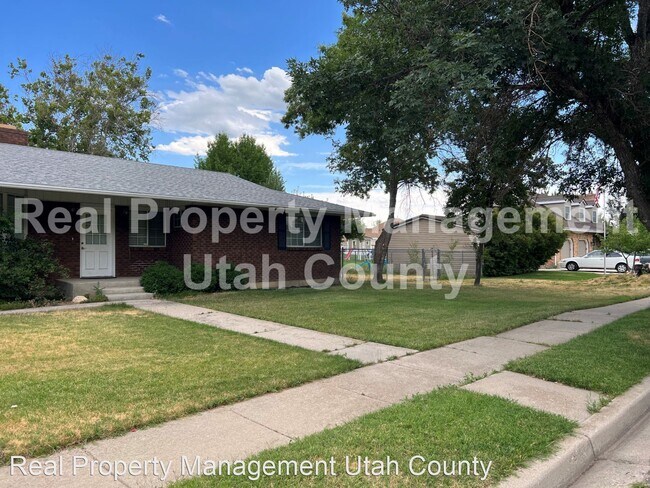 Foto del edificio - 5 br, 2.5 bath House - 10962 North 5870 West