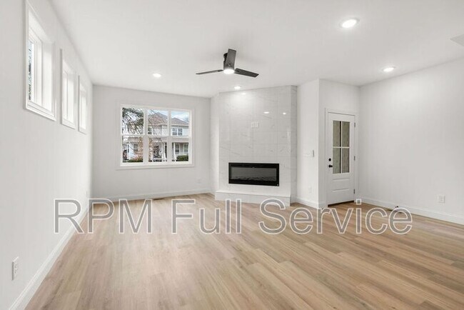 Foto del edificio - 2109 14th Ave N