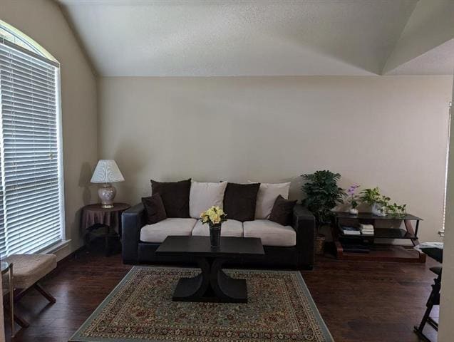 Foto del edificio - 4116 Pinewood Dr