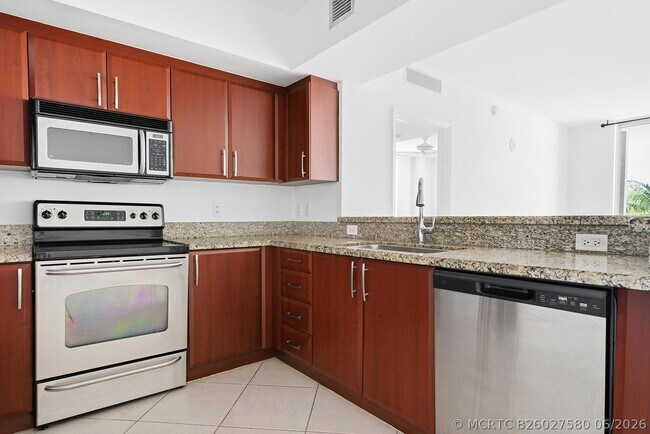 Foto del edificio - 403 S Sapodilla Ave