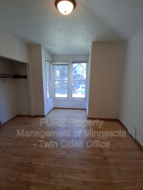 Foto del edificio - 1030 12th Ave SE