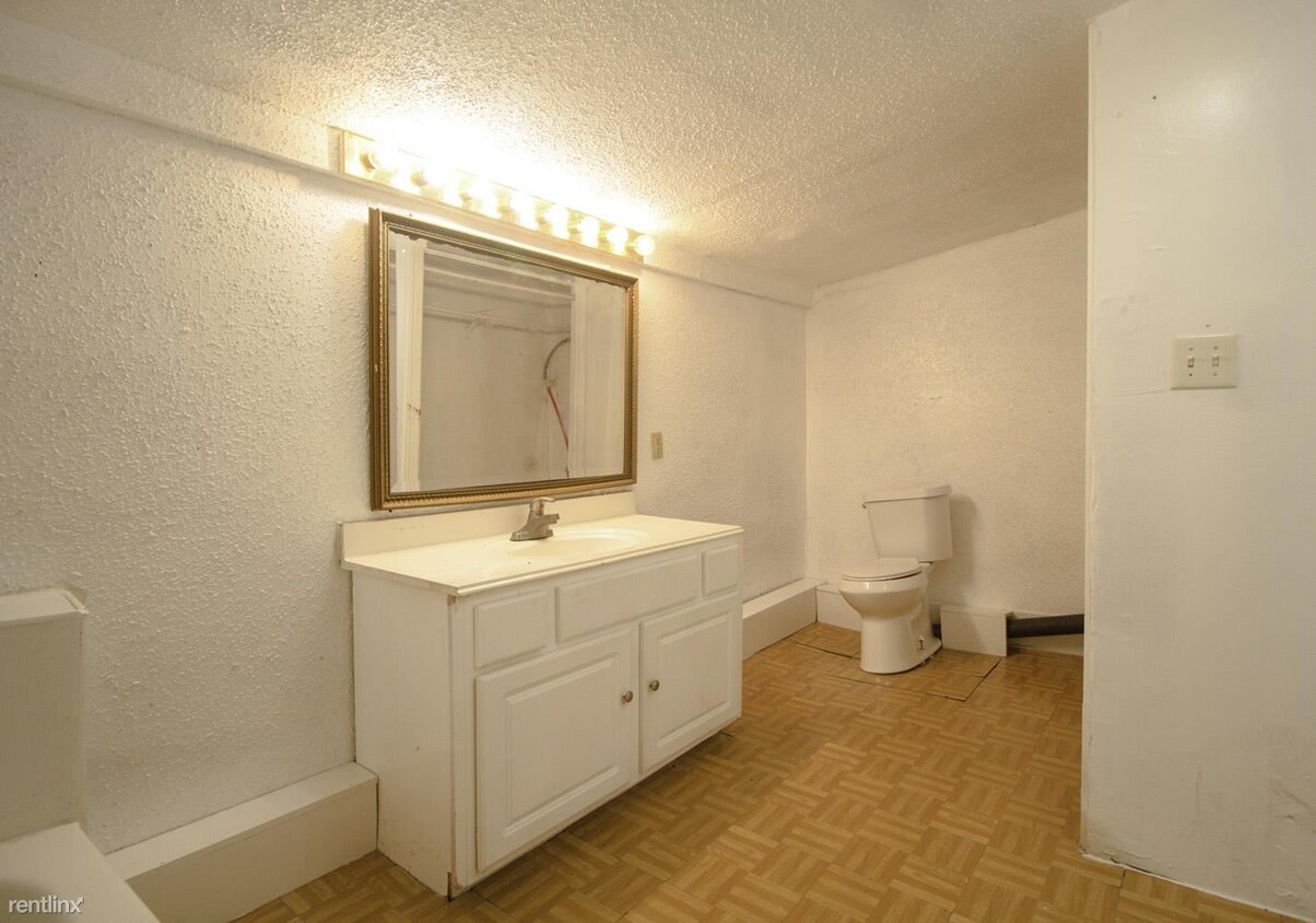 Primary Photo - 1 br, 1 bath House - 2911 Burkett St