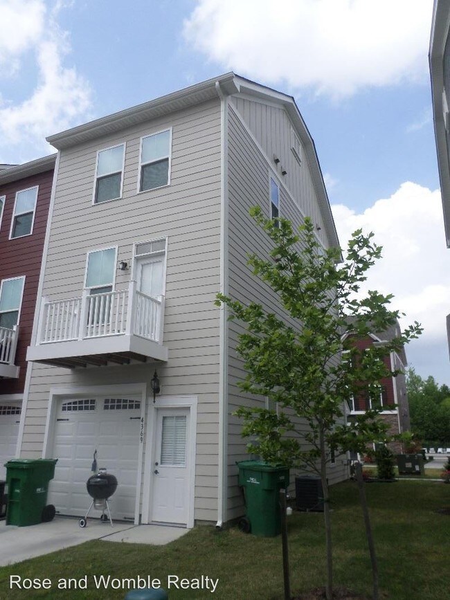 Building Photo - 2 br, 2.5 bath House - 4369 Pickney Lane