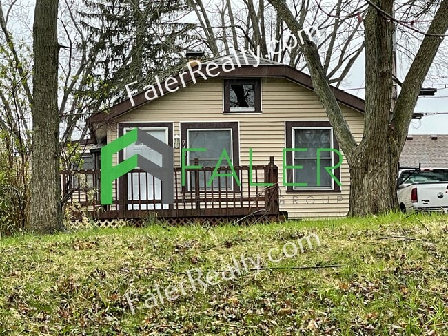 Darling Belmont Bungalow - Darling Belmont Bungalow House