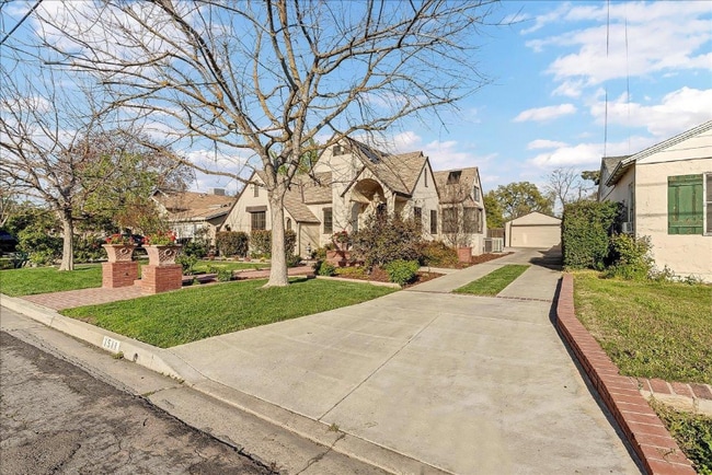 Building Photo - 1511 Middleton St