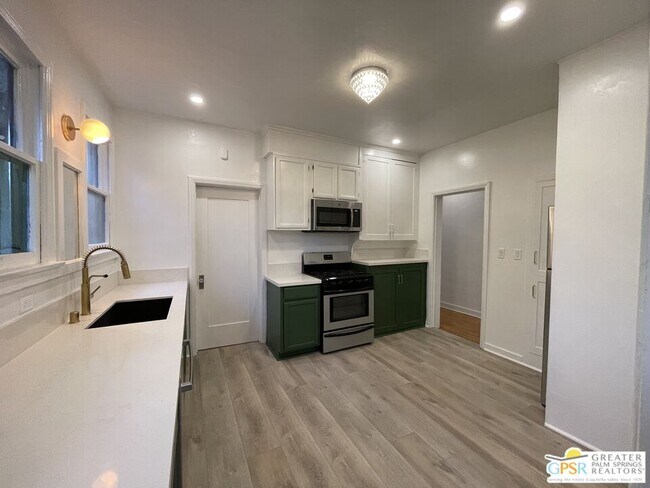 Foto del edificio - 739 Occidental Blvd