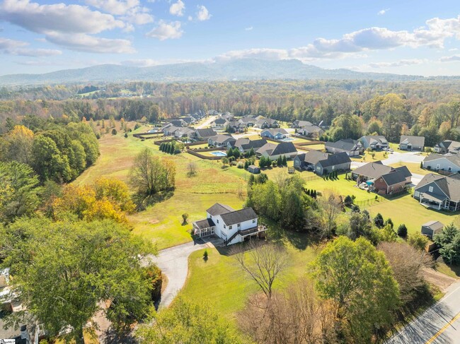 Building Photo - 830 Tigerville Rd