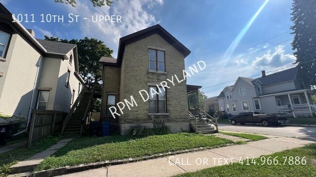 Building Photo - 1011 10th St
