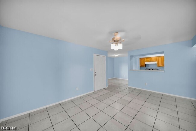 Foto del edificio - 2885 Winkler Ave