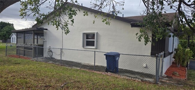 Foto del edificio - 4320 SW 138th Ct