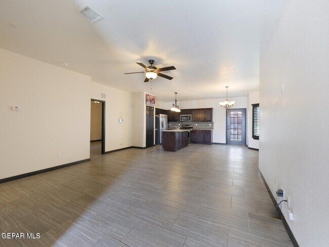 Foto del edificio - 11629 Grotto Bay Ct