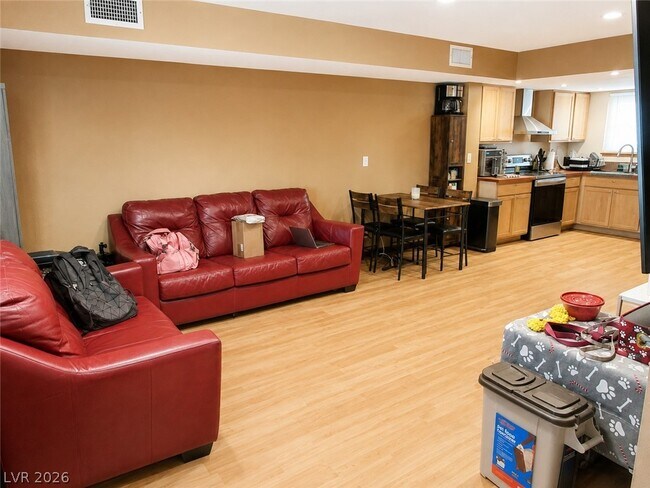 Foto del edificio - 438 Las Casitas Way