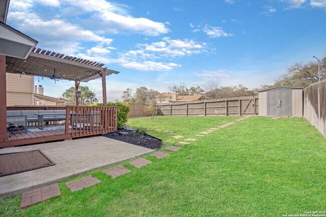 Building Photo - 2219 Cardigan Hill