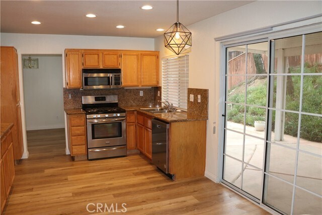 Building Photo - 578 Pointe Vista Ct