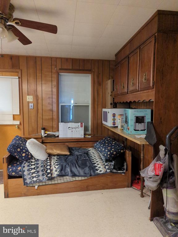 Foto del edificio - 325 Lewis St