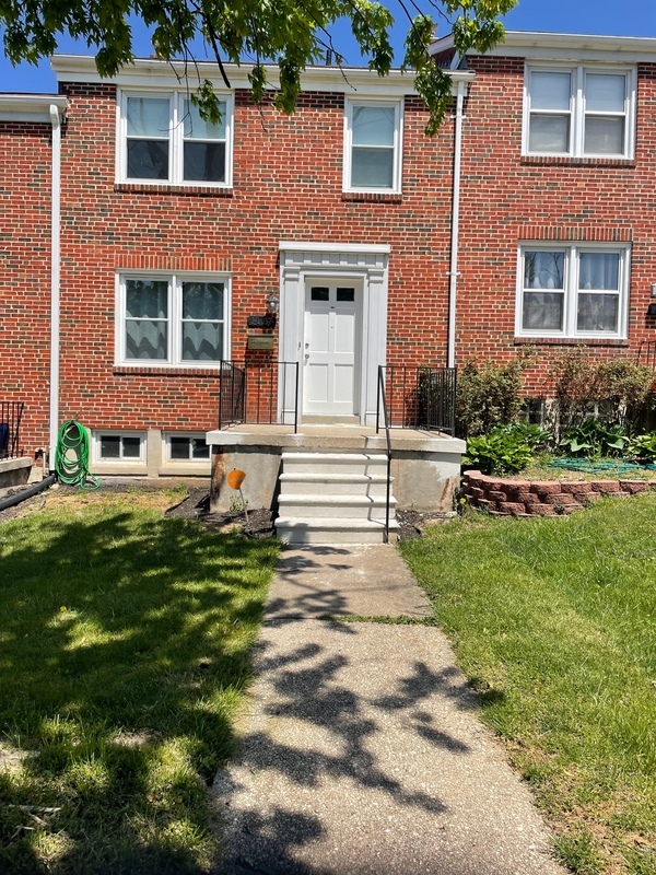 Primary Photo - 1117 Newfield Rd