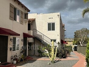 Building Photo - 3529 Park Blvd
