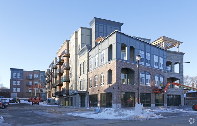 The Victoria Platinum Flats main image 0